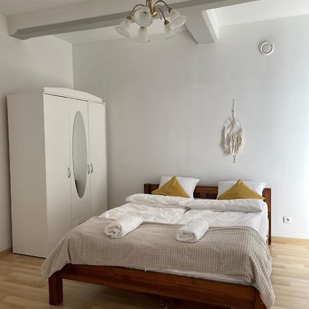 Marka Apartment 1 克拉科夫 外观 照片