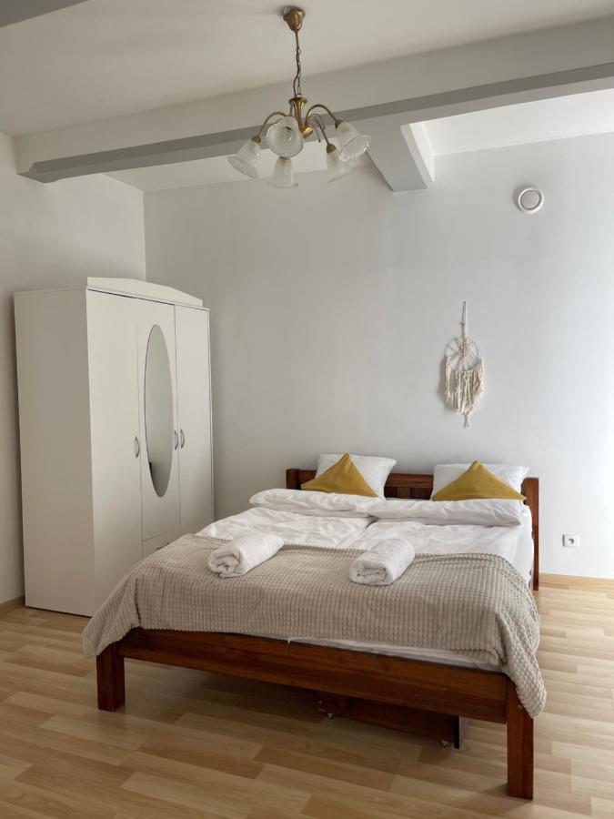 Marka Apartment 1 克拉科夫 外观 照片
