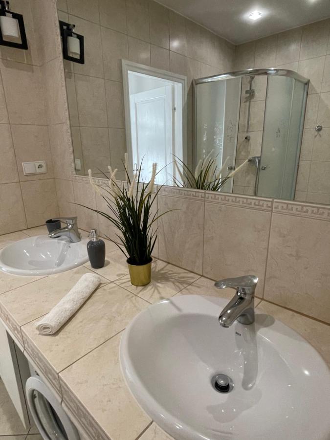 Marka Apartment 1 克拉科夫 外观 照片
